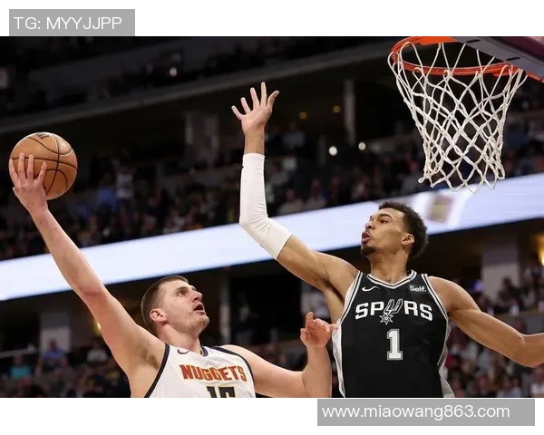 2014年NBA西部决赛马刺与雷霆第四场激战回顾与精彩瞬间分析