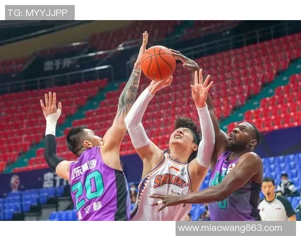 CBA季后赛精彩对决北京队迎战辽宁队直播全程回顾与分析