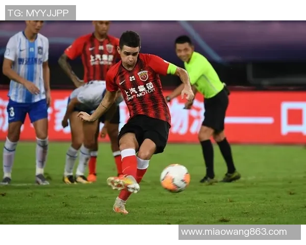 中超激战上港迎战泰达首发阵容揭晓精彩对决即将上演 中超激战上港迎战泰达首发阵容揭晓精彩对决即将上演