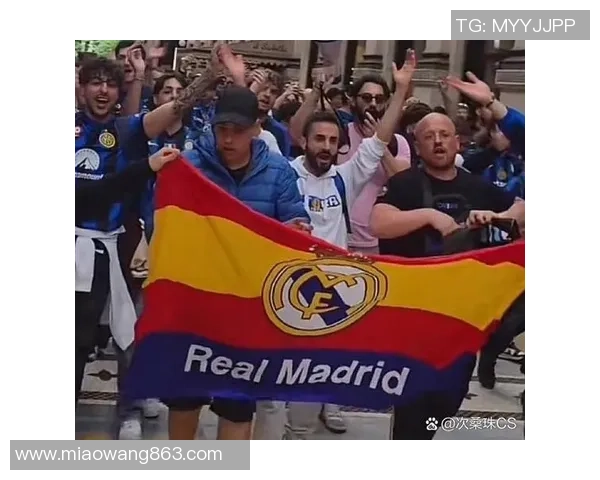 皇马与巴萨在欧冠赛场的巅峰对决引发全球球迷热议 皇马与巴萨在欧冠赛场的巅峰对决引发全球球迷热议