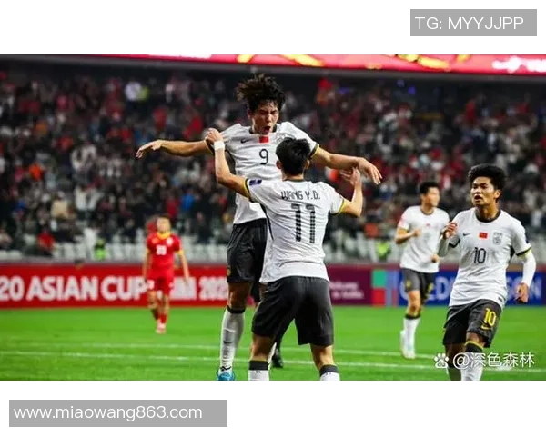 维拉与埃弗顿的对决结果揭晓谁将赢得这场激烈比赛 维拉与埃弗顿的对决结果揭晓谁将赢得这场激烈比赛